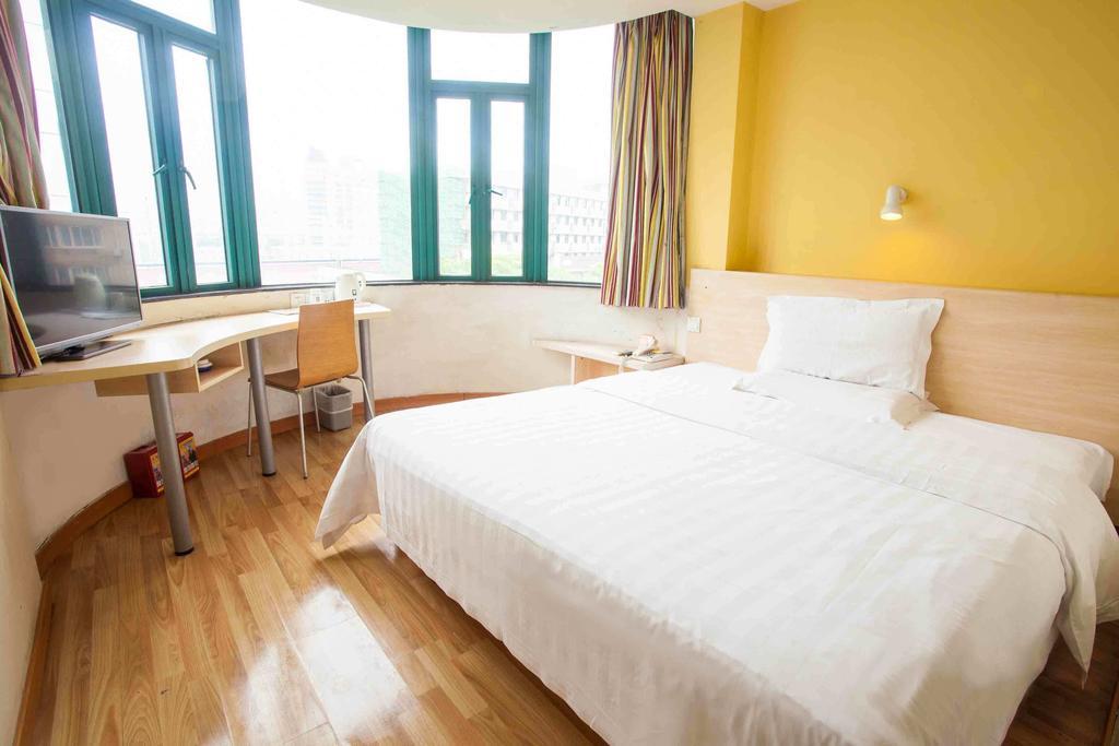 7Days Inn Hengyang West Jiefang Road University Of South China Rum bild